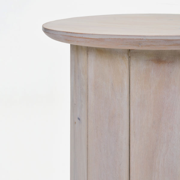 Olan Scallop Side Table - Whitewash