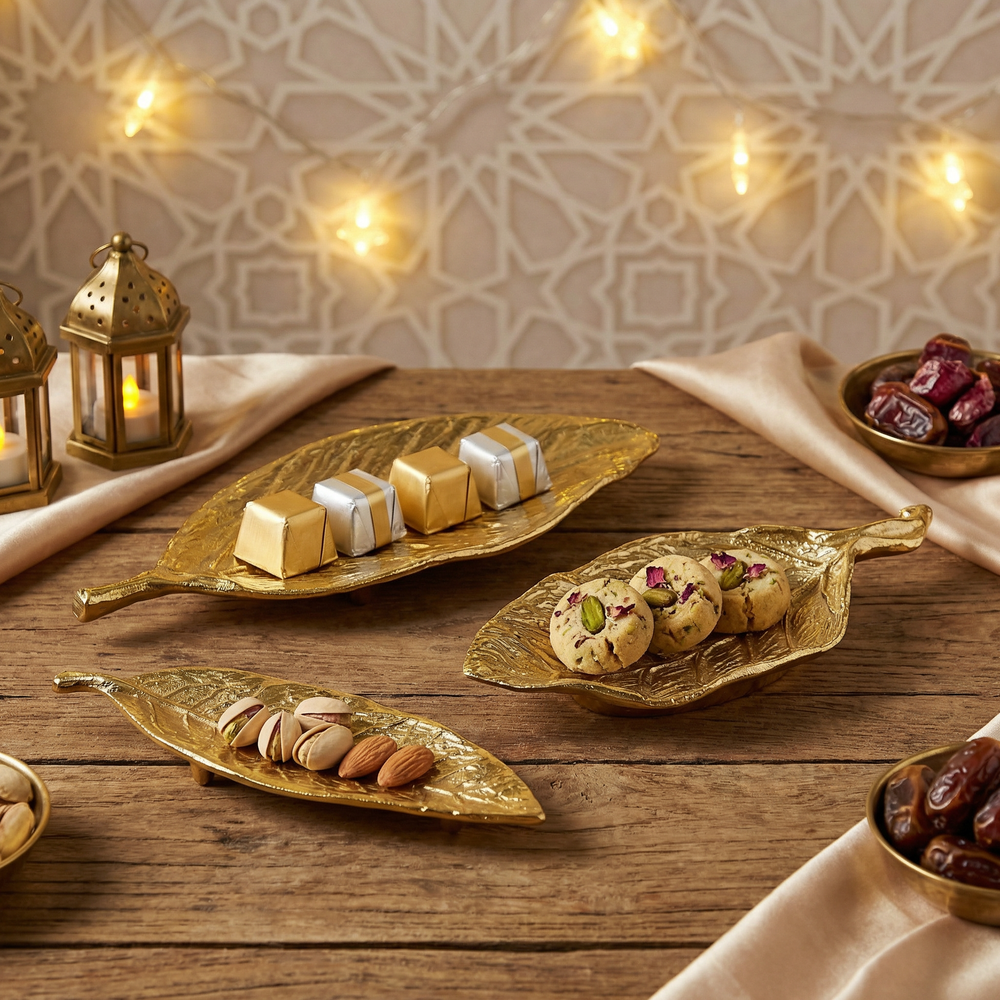 Leafy Metal Decorative Serverware, Set Of 3 - Gold